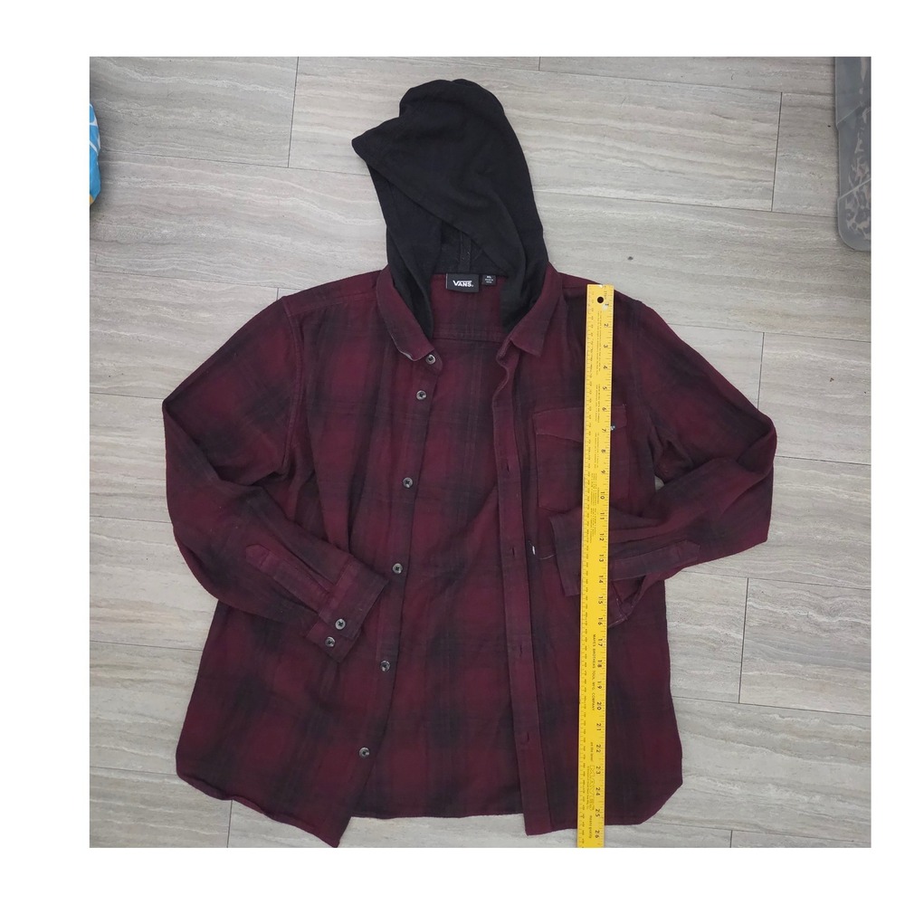 Vans Mens XL Hooded Flannel Shirt Burgundy Black Plaid Long Sleeve Button Down